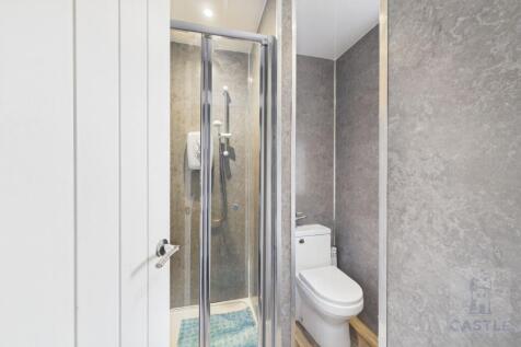 Ensuite Room 2