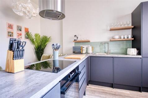 Lansdown Place, Cheltenham, Gloucestershire, GL50 photo 3