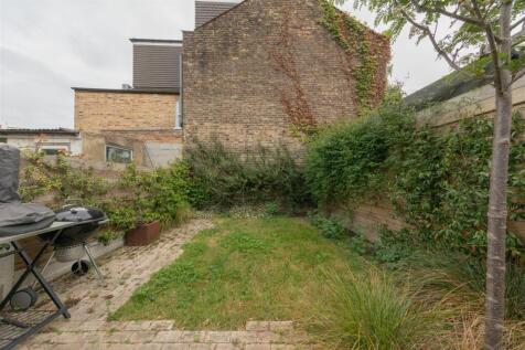 Wellington Road, E17