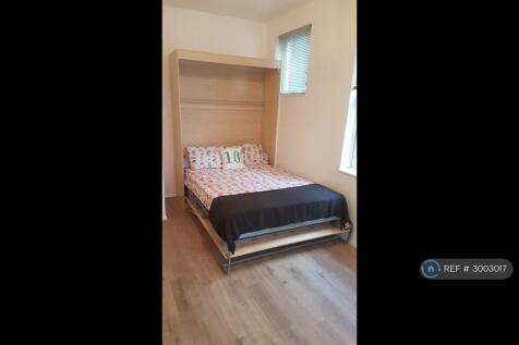Space-Saving Bed