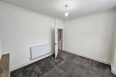 Drummond Road, Romford, Havering photo 3