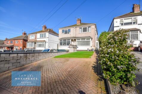 Two Bedroom Semi Detached Property with Driveway 