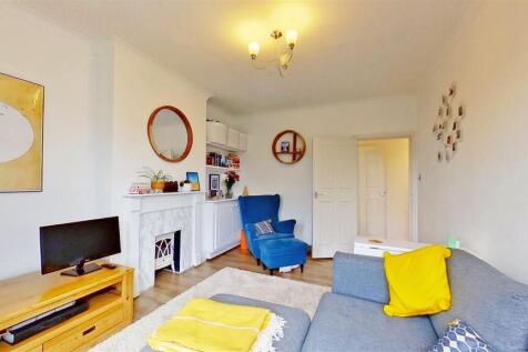 Garratt-Lane-Earlsfield-SW18-05202022_161758.jpg