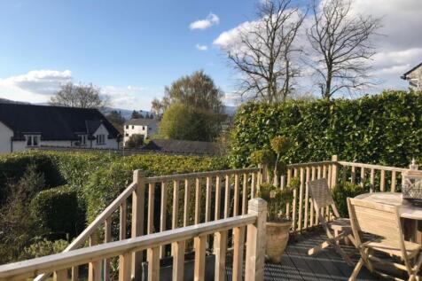 Rear decked area