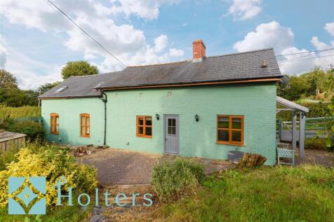 Old Toll House, Dolfor-06.jpg