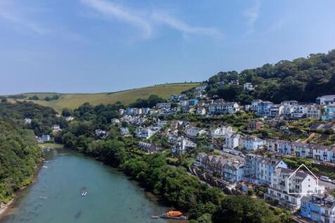 5 Marina Court, Kingswear