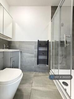 En-Suite Bedroom 3