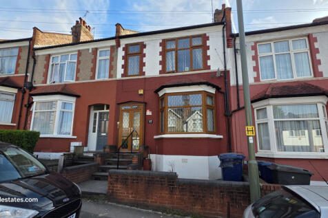 3 bed terraced house for sale Brunswick Park Road
