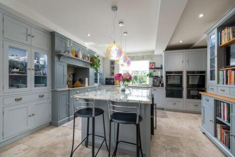 1440px-Elm Farm H...