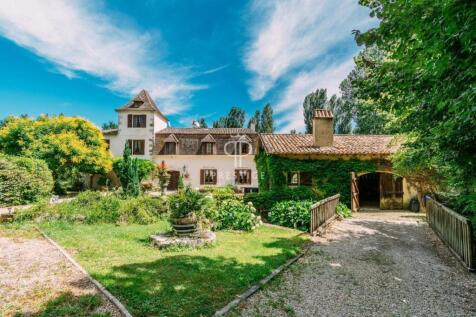 Property Image 1