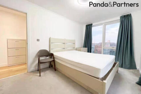Clonmel Court, 14 Turnberry Quay, London, E14 photo 4