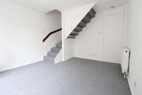 Gander Close, Burgess Hill, RH15 photo 4