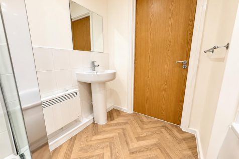 bathroom 2.png