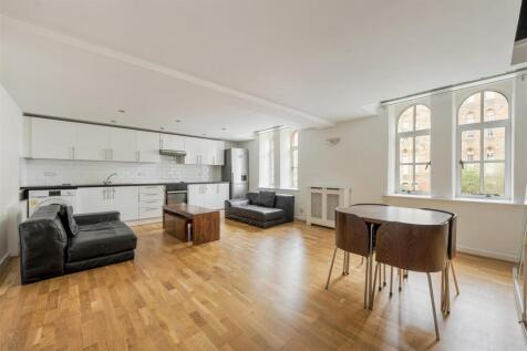 Kitchen:Diner 7.jpg