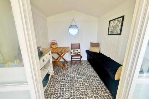 Beach Hut Alternative View