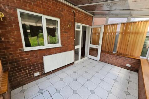 Gatis Street, Wolverhampton, West Midlands, WV6 photo 5