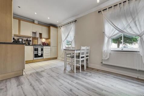 Open Plan Living/Kit