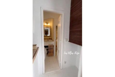 ANNEX TO DUPLEX PENTHOUSE, Dalt Vila