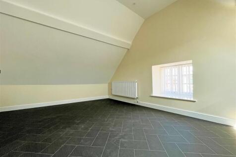 Main Street, Bulwell, Nottingham photo 4