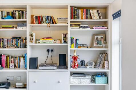 28 Ashton Hall Drive (Wyberton)-19.jpg