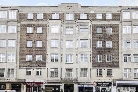 One bedroom Third Floor flat to rent Spring Stree