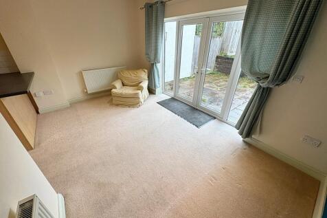 Lounge to french ...