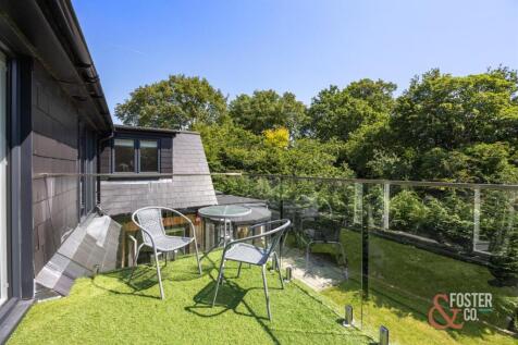 Lodge lane, 33-009.jpg