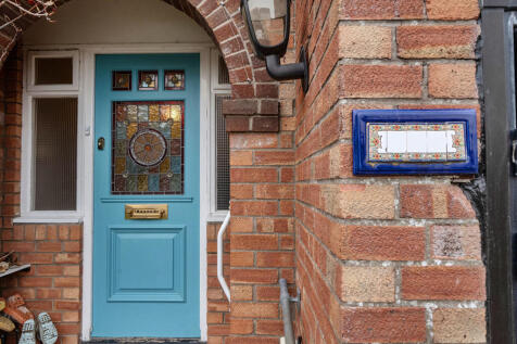 1415604-1-6994965...