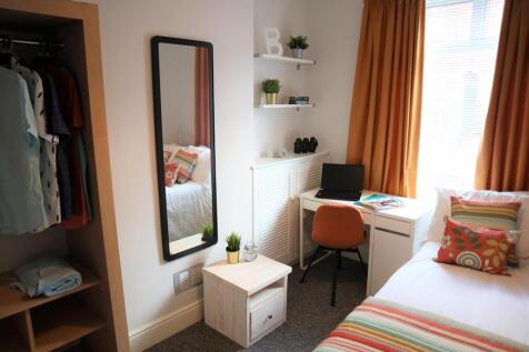 Leopold Street, Loughborough photo 3
