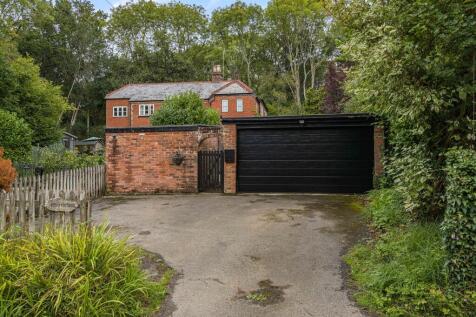 Driveway &amp; Garag
