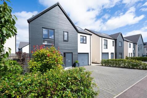 17-1, Maclachlan Place Stratton, Inverness, IV2 7B