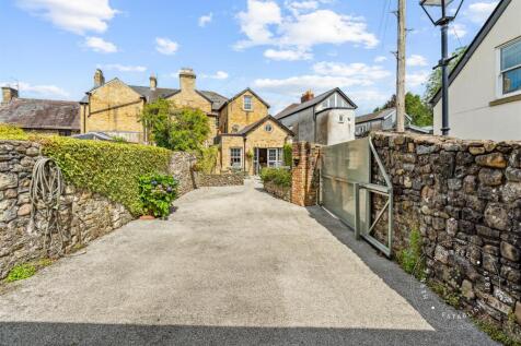 High St, Llandaff (2).jpg