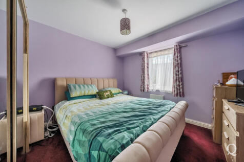 cf4bc003-0593-4fe...