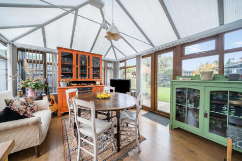 1370683-34-68f8b7...