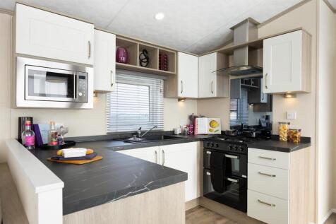 Kitchen/Diner/Lounge