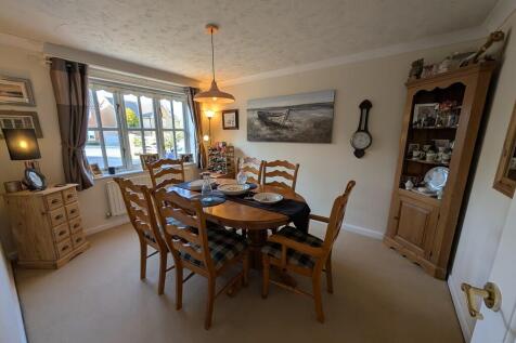 PXL_20250327_1540...