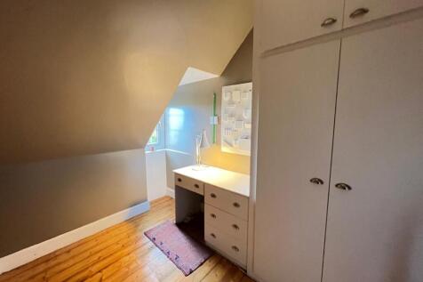 10 Craoghouse Avenue Study