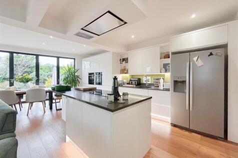Open Plan Living Kitchen