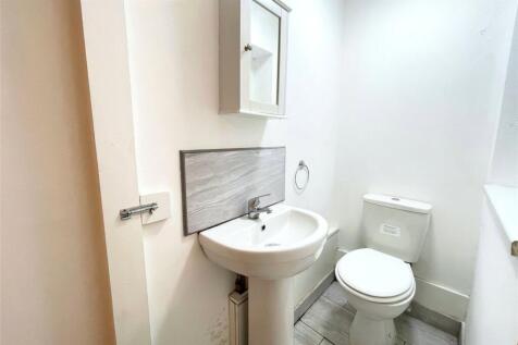 Abbey Court, 1 Abbey Terrace, Whitby, North Yorkshire, YO21 photo 5