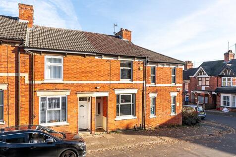 57 Gordon Street, Kettering-2.jpg