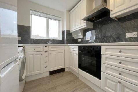 Dadswood, Harlow, Essex, CM20 photo 3