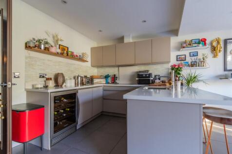 8 The Crescent-13.jpg