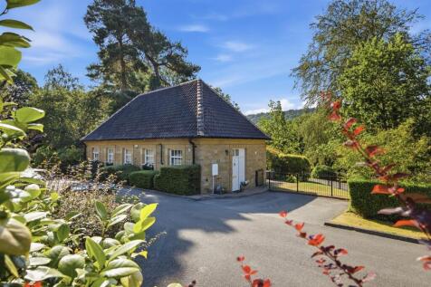 3 King Edwards, Rivelin, Sheffield  01.jpg