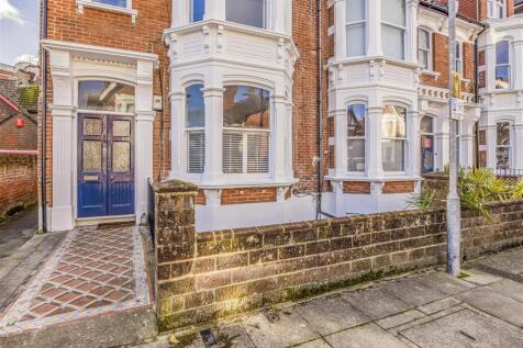 Flat 1, 66-68 Whitwell Road, Southsea-PorticoMarke