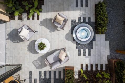 Courtyard Garden