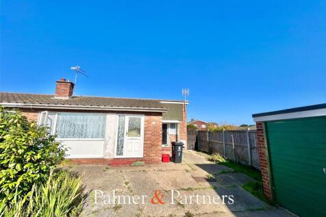 Clacton-on-sea, CO15 - property photo