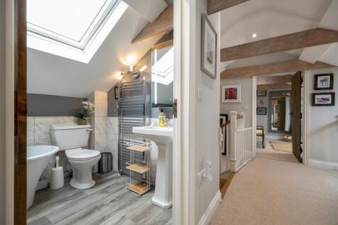 1440px-Elm Farm H...