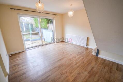 Thorpe Drive, Waterthorpe, Sheffield photo 3