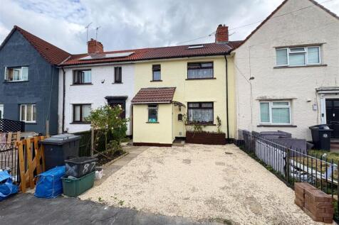 Front shot of property (1).jpg
