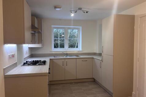 Stapleford Chase - pic 01.jpg